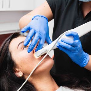 10.28.25EDCPhilinActionandInvisalignShoot-46